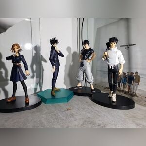 Set Jujutsu Kaisen Figures : Toji, Megumi, Nobara, Yuta !
